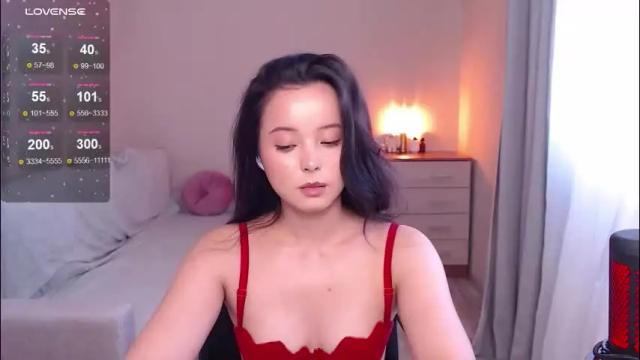 Image 11 of lia_hetty Stream on Chaturbate on 1 month ago