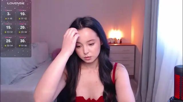 Image 7 of lia_hetty Stream on Chaturbate on 1 month ago