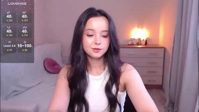 Image 11 of lia_hetty Stream on Chaturbate on 1 month ago