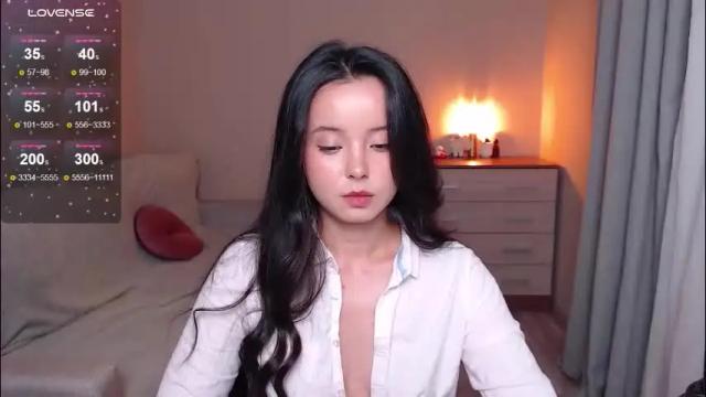 Image 12 of lia_hetty Stream on Chaturbate on 1 month ago