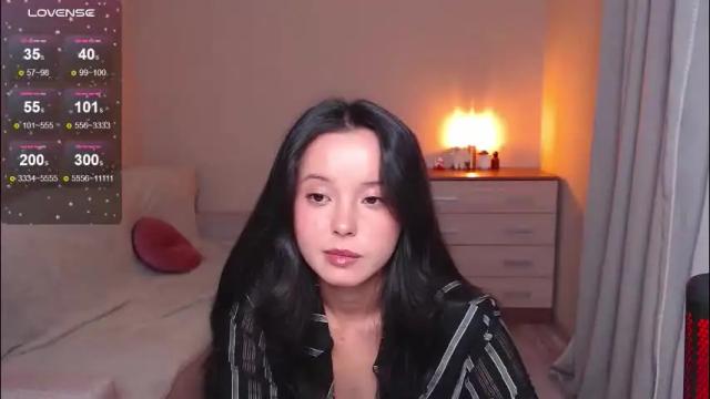 Image 12 of lia_hetty Stream on Chaturbate on 1 month ago
