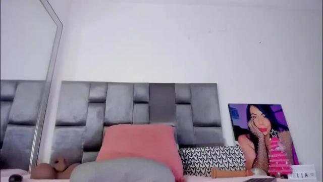 Thumbnail 1, lia_johnsonn's Stream at Chaturbate, 1 month ago