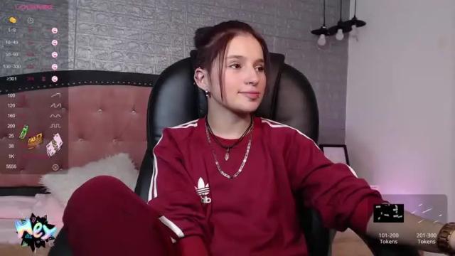 Thumbnail 1, lia_lenoox's Stream at Chaturbate, 27 months ago