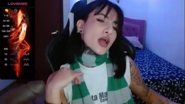Image 6 of lia_miss2 Stream on Chaturbate on 26 days ago