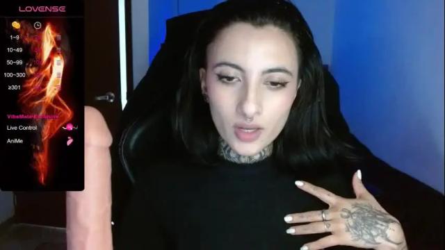 Image 7 of lia_miss2 Stream on Chaturbate on 7 days ago