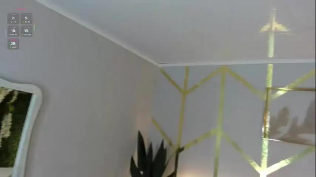 Image 10 of lia_myars Stream on Chaturbate on 5 months ago