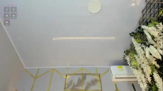 Image 2 of lia_myars Stream on Chaturbate on 5 months ago