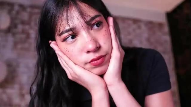 Image 4 of lia_owo Stream on Chaturbate on 1 month ago