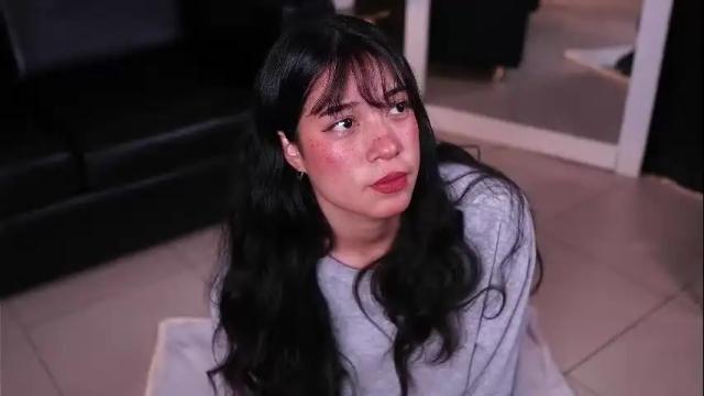 Image 6 of lia_owo Stream on Chaturbate on 1 month ago