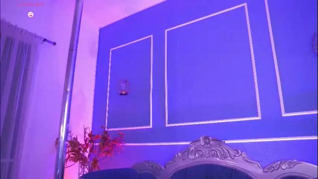 Image 11 of lia_owo Stream on Chaturbate on 19 days ago