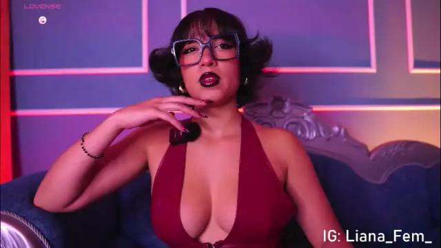 Image 12 of lia_owo Stream on Chaturbate on 24 days ago