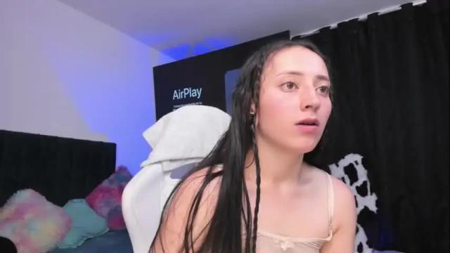 Thumbnail 1, lia_queen610's Stream at Chaturbate, 1 month ago