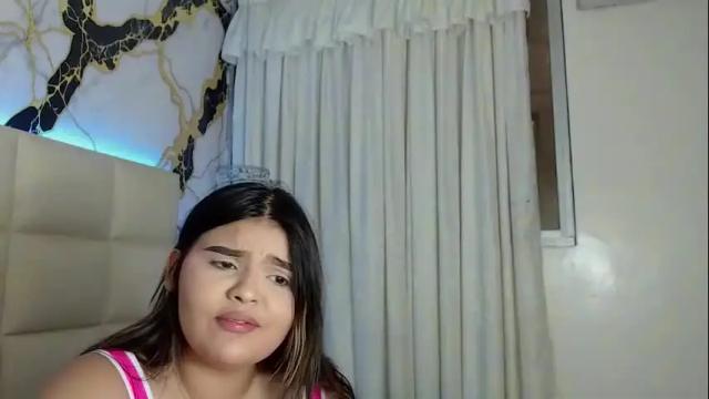 Image 12 of lia_sexx1 Stream on Chaturbate on 2 days ago