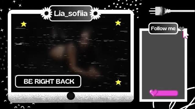 Image 12 of lia_sofiia Stream on Chaturbate on 1 month ago