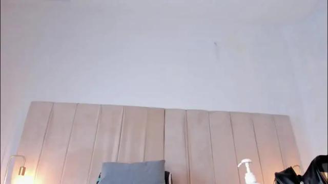 Image 8 of lia_sofiia Stream on Chaturbate on 1 month ago