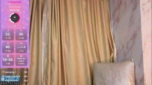 Image 10 of lia_summer1 Stream on Chaturbate on 28 days ago