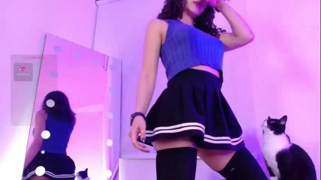 Image 7 of lia_tinez Stream on Chaturbate on 3 days ago