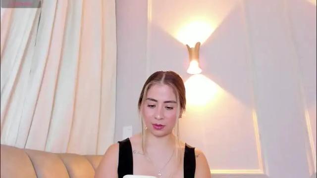 Thumbnail 1, lia_walton__'s Stream at Chaturbate, 1 month ago