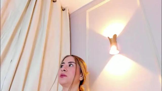 Image 4 of lia_walton__ Stream on Chaturbate on 22 days ago