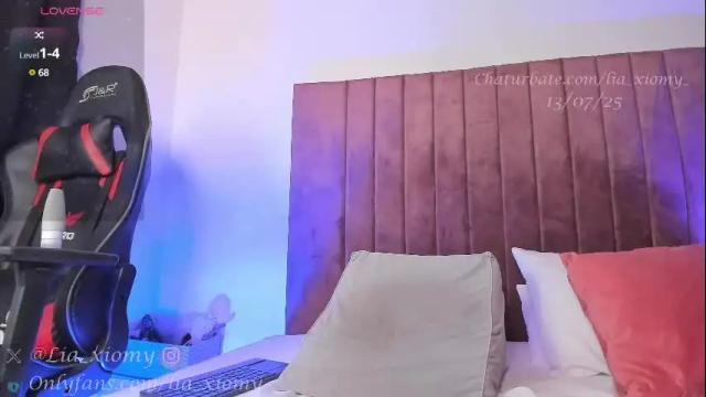 Image 4 of lia_xiomy_ Stream on Chaturbate on 9 days ago