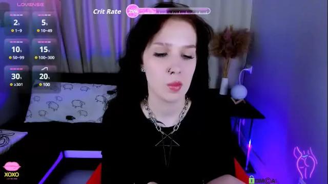 Image 3 of lia_xxgirl Stream on Chaturbate on 3 months ago