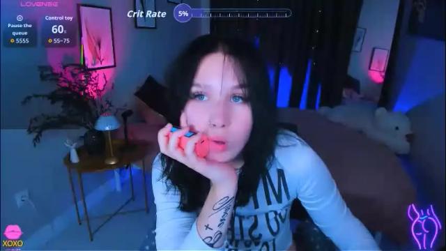 Image 11 of lia_xxgirl Stream on Chaturbate on 2 months ago