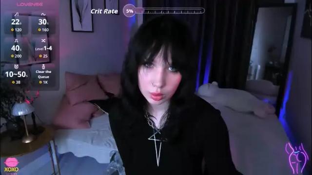 Image 4 of lia_xxgirl Stream on Chaturbate on 1 month ago