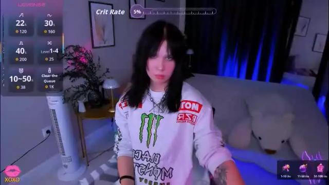 Image 3 of lia_xxgirl Stream on Chaturbate on 1 month ago