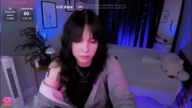 Image 10 of lia_xxgirl Stream on Chaturbate on 1 month ago