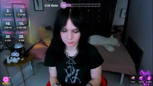 Image 2 of lia_xxgirl Stream on Chaturbate on 19 days ago