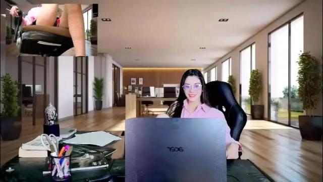 Image 3 of liaaa___ Stream on Chaturbate on 2 months ago