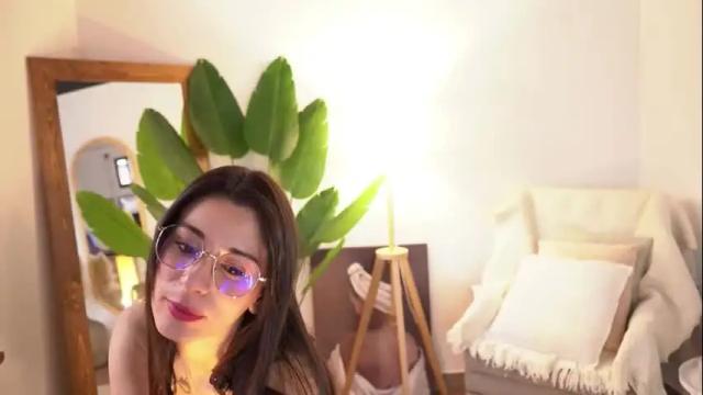 Image 6 of liaaa___ Stream on Chaturbate on 1 month ago