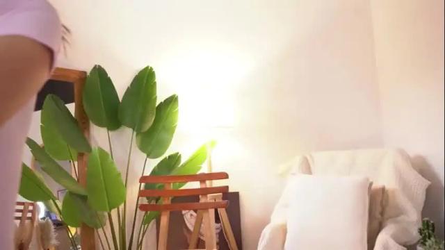 Image 12 of liaaa___ Stream on Chaturbate on 1 month ago