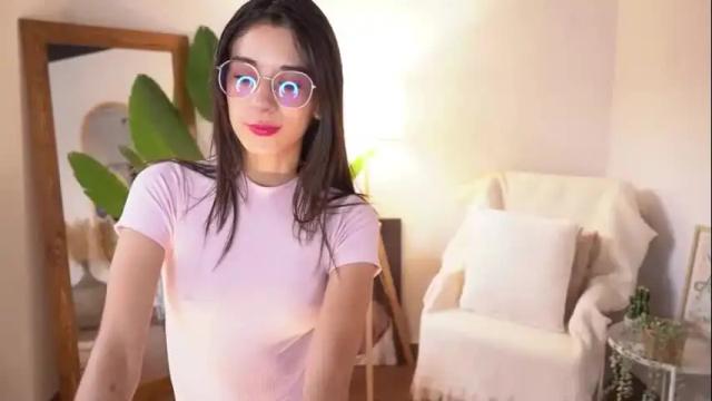 Image 8 of liaaa___ Stream on Chaturbate on 1 month ago