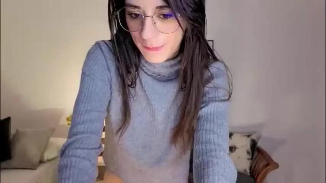 Image 11 of liaaa___ Stream on Chaturbate on 4 days ago
