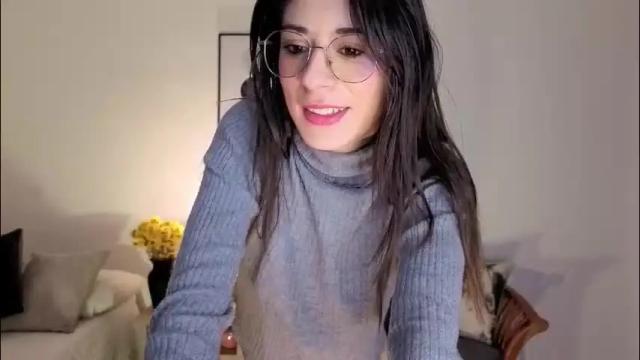 Image 7 of liaaa___ Stream on Chaturbate on 4 days ago