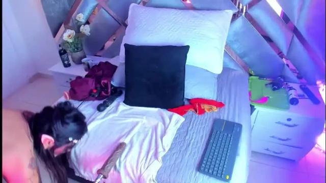 Image 11 of liaagener Stream on Chaturbate on 11 days ago