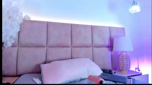 Image 4 of liaagener Stream on Chaturbate on 26 days ago