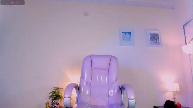 Image 11 of liaamoretz Stream on Chaturbate on 1 month ago