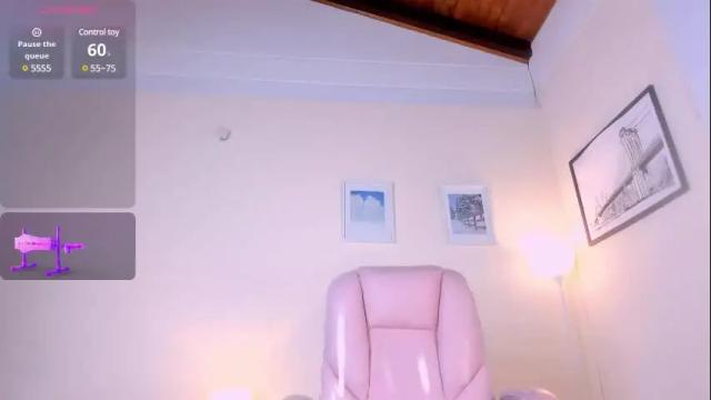 Image 4 of liaamoretz Stream on Chaturbate on 16 days ago