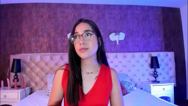 Image 11 of liaaturner Stream on Chaturbate on 3 months ago