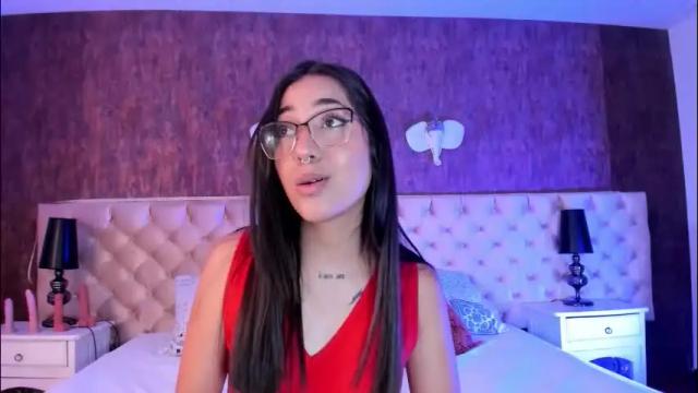 Image 12 of liaaturner Stream on Chaturbate on 3 months ago