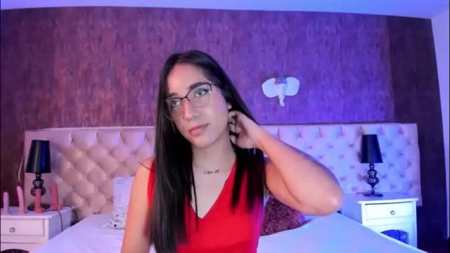 Image 6 of liaaturner Stream on Chaturbate on 3 months ago