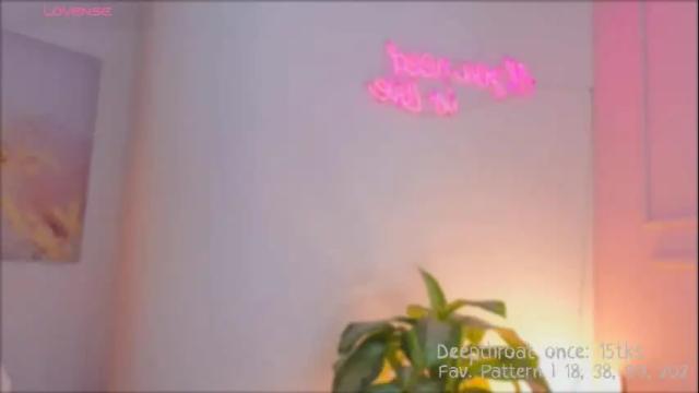 Image 3 of liacox Stream on Chaturbate on 1 month ago