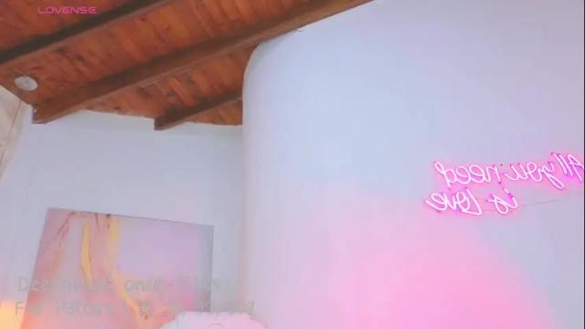 Image 11 of liacox Stream on Chaturbate on 9 days ago