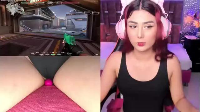 Image 10 of liagames Stream on Chaturbate on 1 month ago