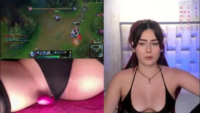 Image 8 of liagames Stream on Chaturbate on 6 days ago