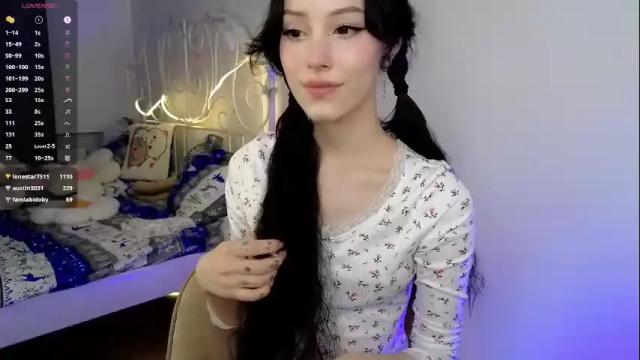 Image 7 of liaglamour Stream on Chaturbate on 1 month ago