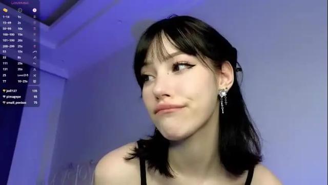 Image 3 of liaglamour Stream on Chaturbate on 1 month ago