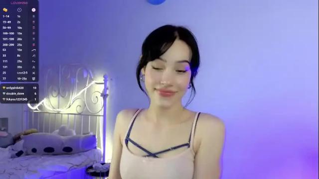 Image 3 of liaglamour Stream on Chaturbate on 18 days ago